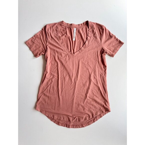 Lot of 2 Aritzia GROUP BY BABATON Size XS T-Shirts - Foundation & Lifestyle - Picture 2 of 16